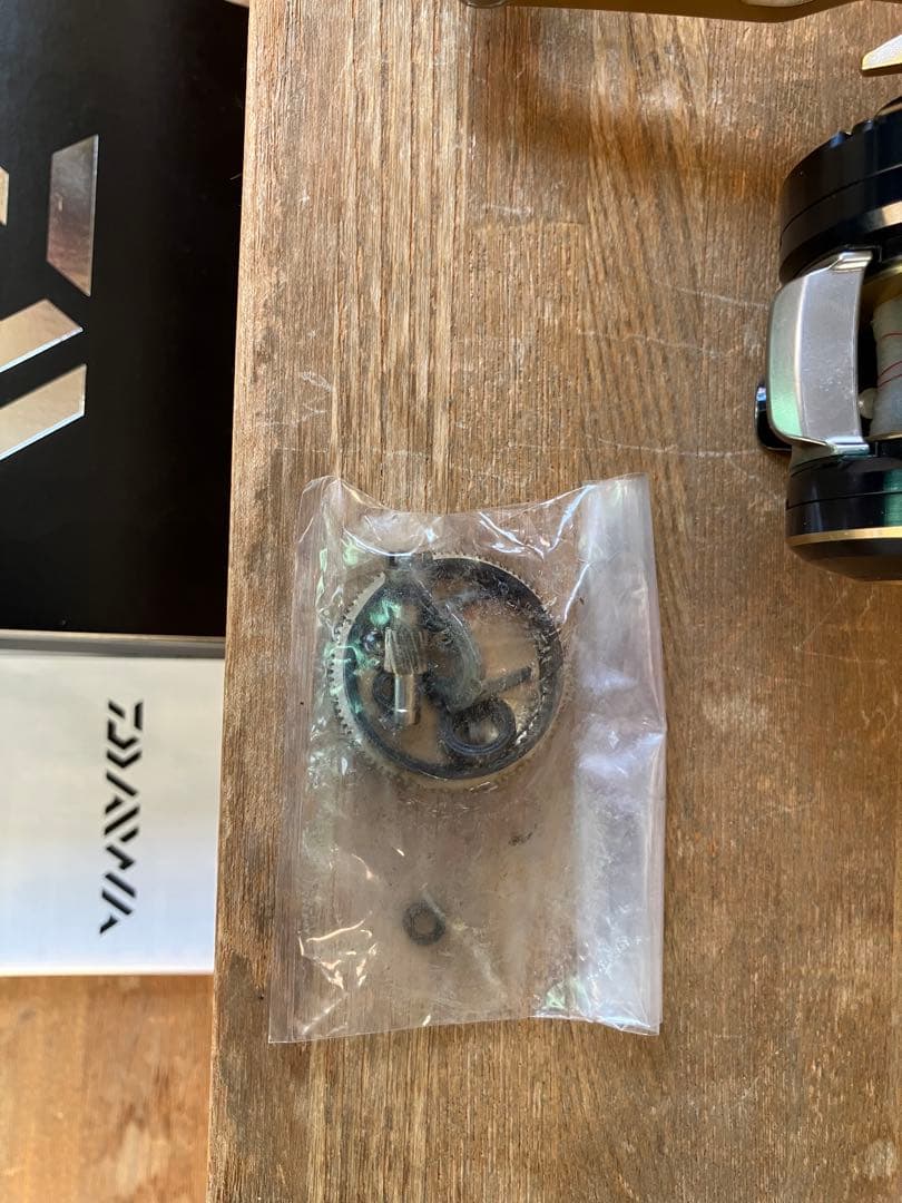 ホッシー696921 ソルティガIC300 オーバーホール後未使用　左巻き