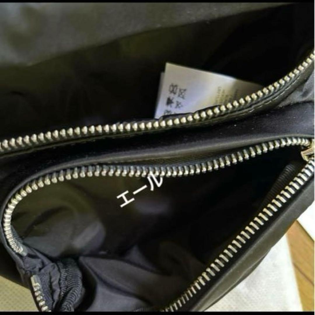 モンクレール ボディバック　 ポシェット