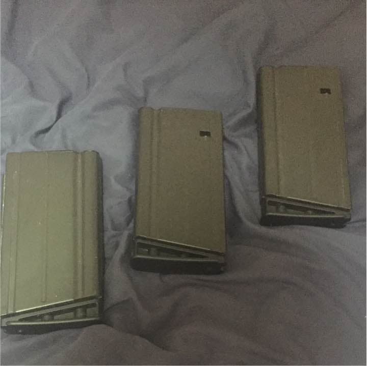 SCAR-Hノーマルマグ3本&540連マグ2本（東京マルイ次世代電動ガン）