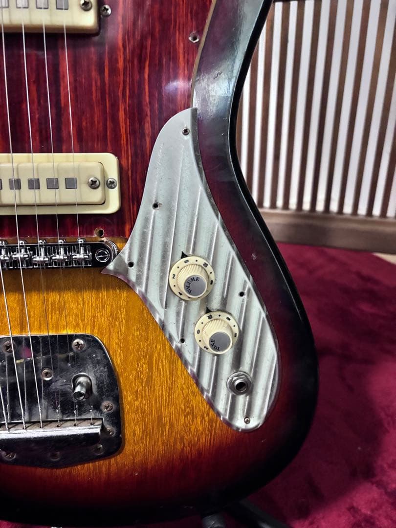 【激レア、1970年代】エレキギター　jaguar jazz master