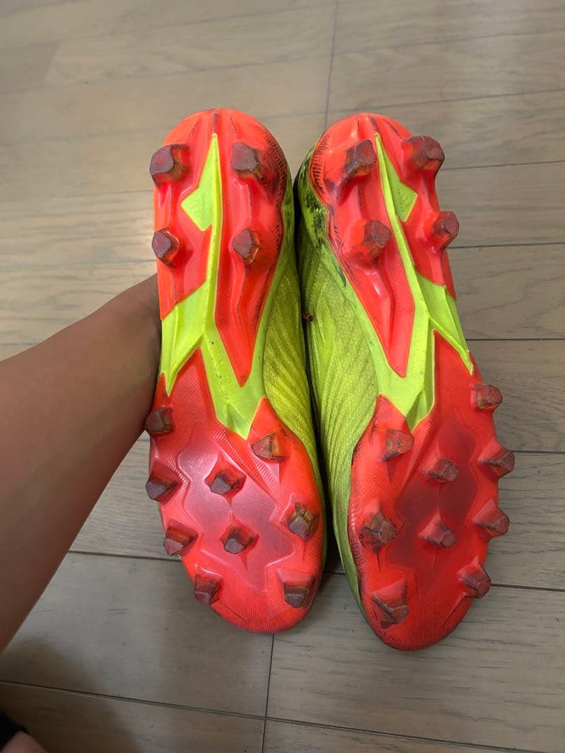 アディダス プレデター18.1 HG 26cm