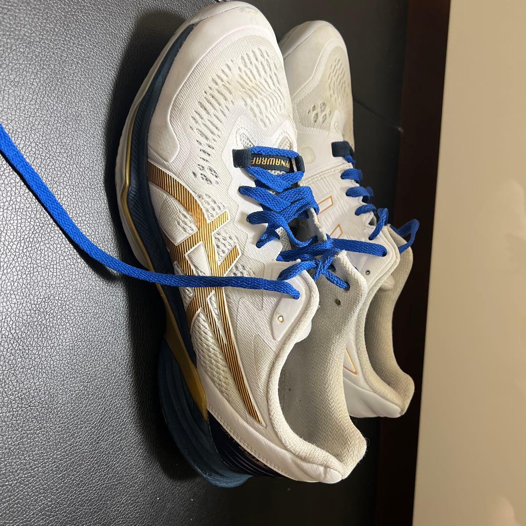 ASICS バレーボールシューズ ホワイト/ブルー/ゴールド