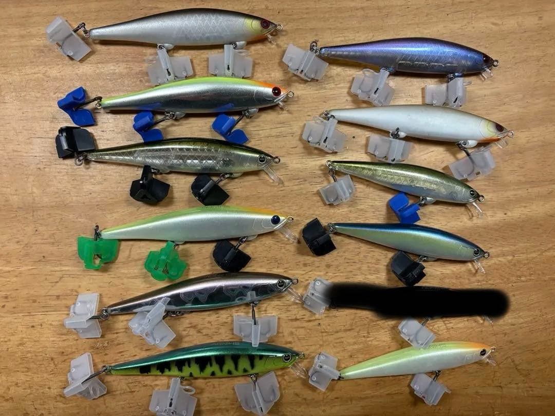 レヴォニック　シンディ