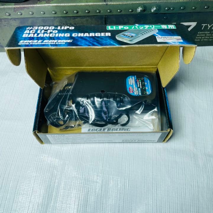 次世代　AK-47  サバイバルゲームフルセット付き！