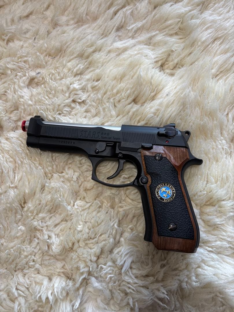 東京マルイ　サムライエッジ　M92Fカスタム・ジルバレンタイン初回モデル　中古品