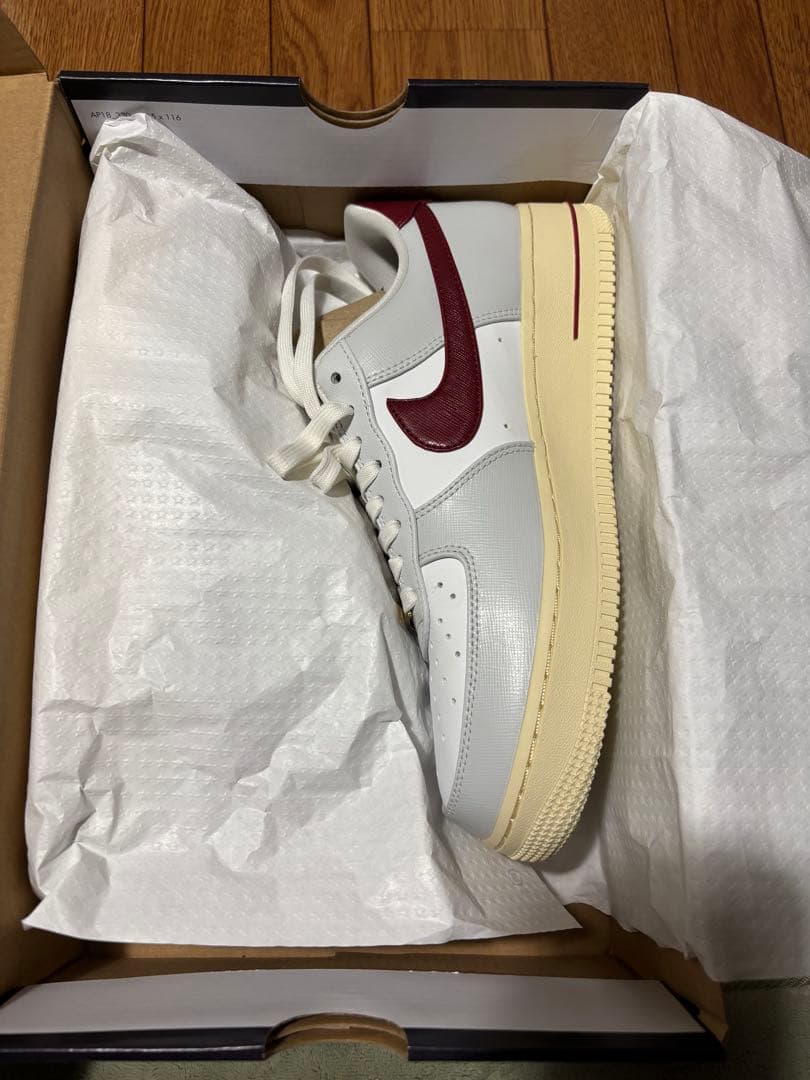 お値下げ★NIKE WMNS AIR FORCE 1 '07 SE 9.5