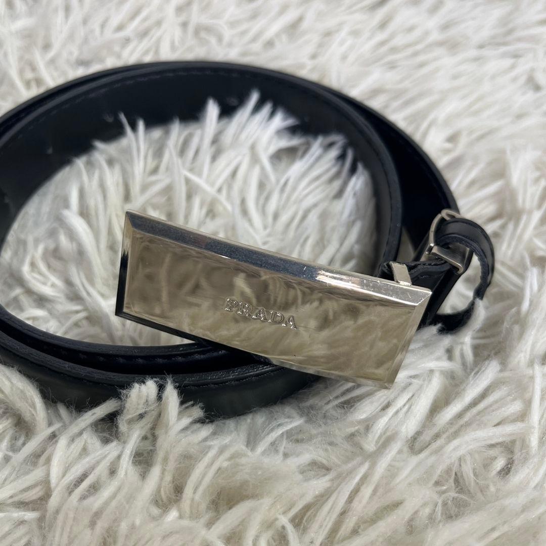 PRADA レザー　ベルト　ロゴ　シルバープレート　ブラック