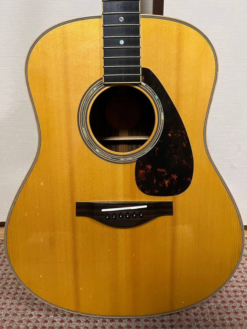 YAMAHA LL16ARE （セミハードケース付属）