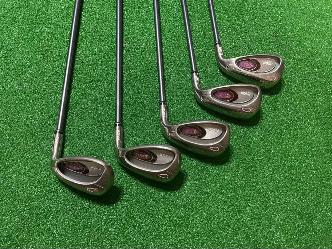 PRGR レディース アイアンM-30sweep 5本セット8.9.P.A.S