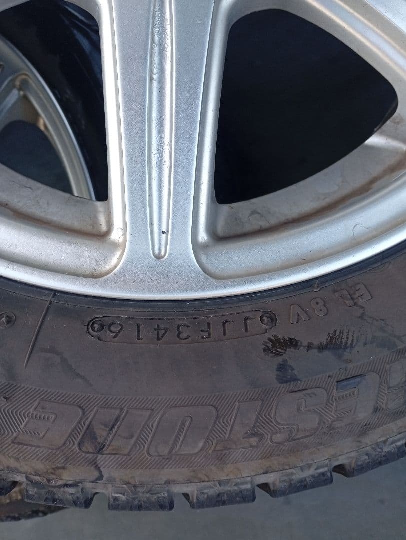 ブリジストン BLIZZAK 155/65R14 スタッドレス　4本セット