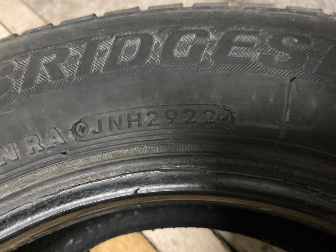 軽トラ全般スタッドレス！W300 145/80R12 4本セット