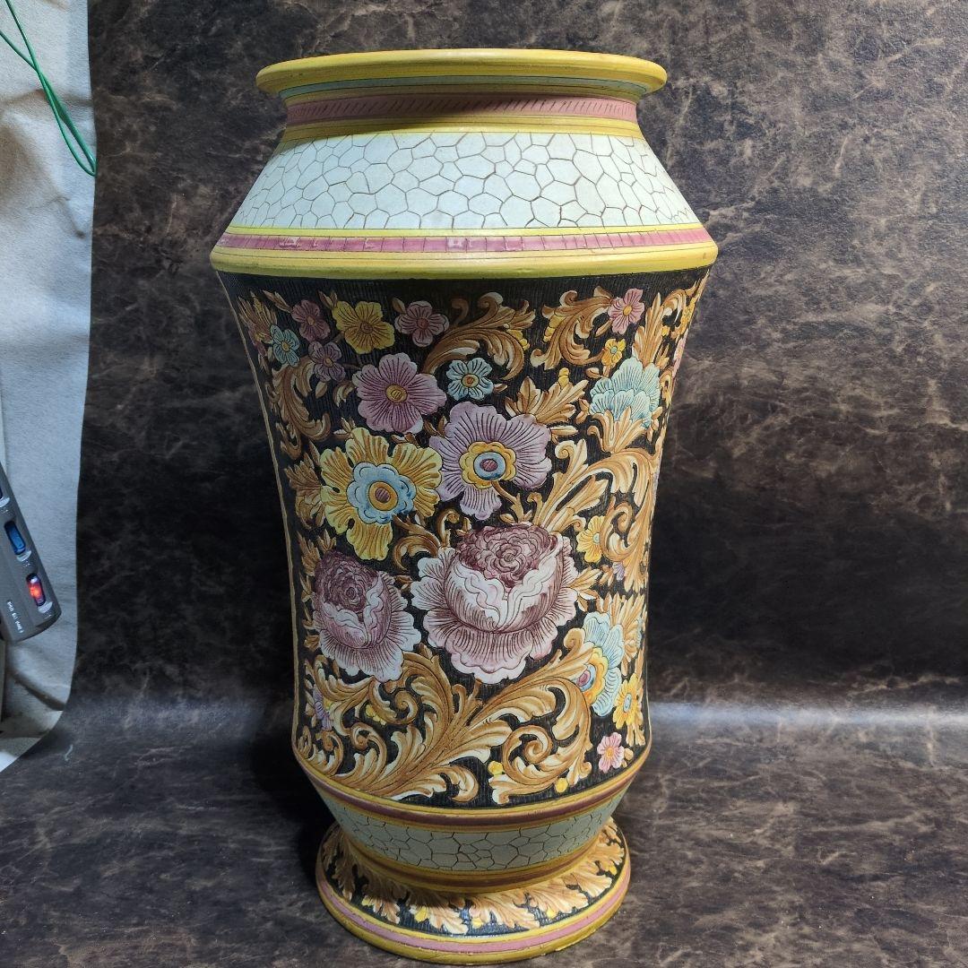 イタリア製　マヨルカ焼　壺？傘立て？