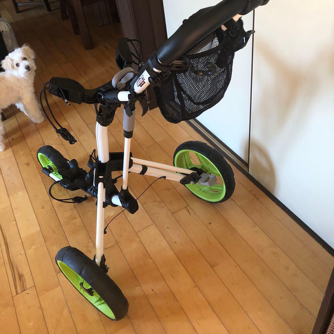 rovic 手引きカート　ゴルフ