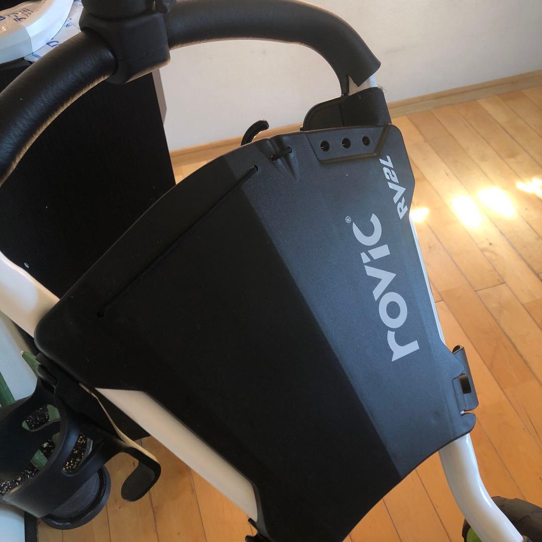 rovic 手引きカート　ゴルフ