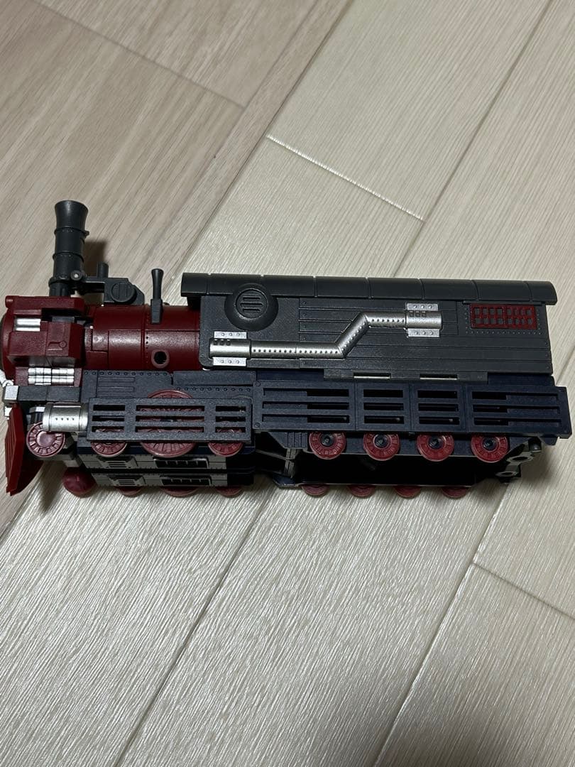KM-01 トランスフォーマー　機関車コンボイ　非正規