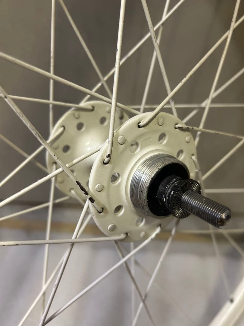 【ピスト用ホイール前輪】貴重なホワイトで映えます★