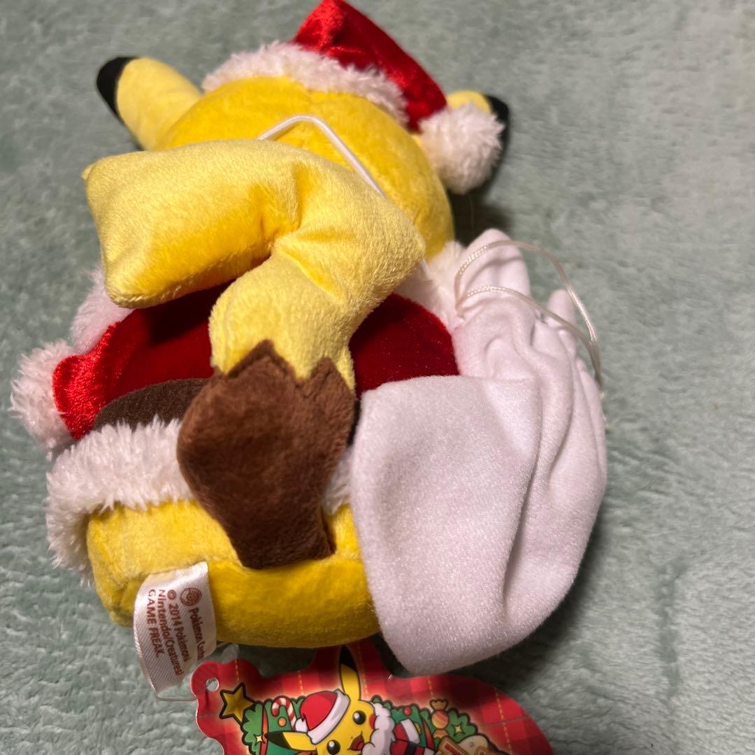 2014年 クリスマス限定 ピカチュウ　サンタクロース