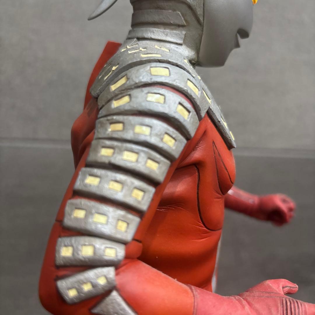 海洋堂　メガソフビ　ウルトラセブン　パラノイア工房　電飾究極完成品