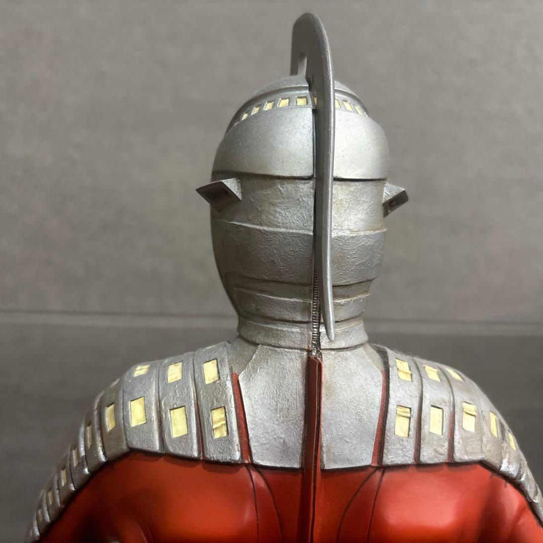 海洋堂　メガソフビ　ウルトラセブン　パラノイア工房　電飾究極完成品