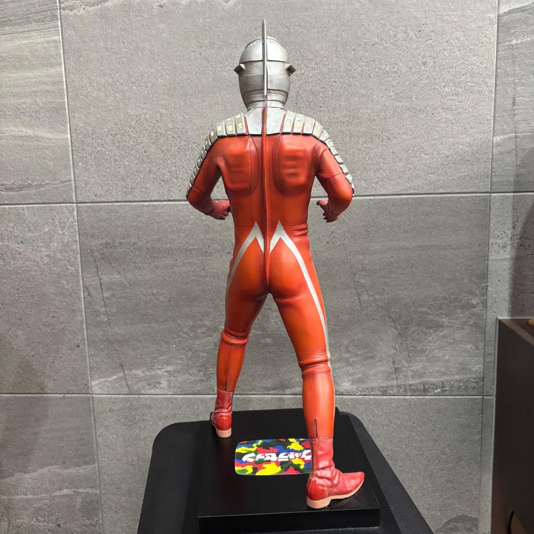 海洋堂　メガソフビ　ウルトラセブン　パラノイア工房　電飾究極完成品