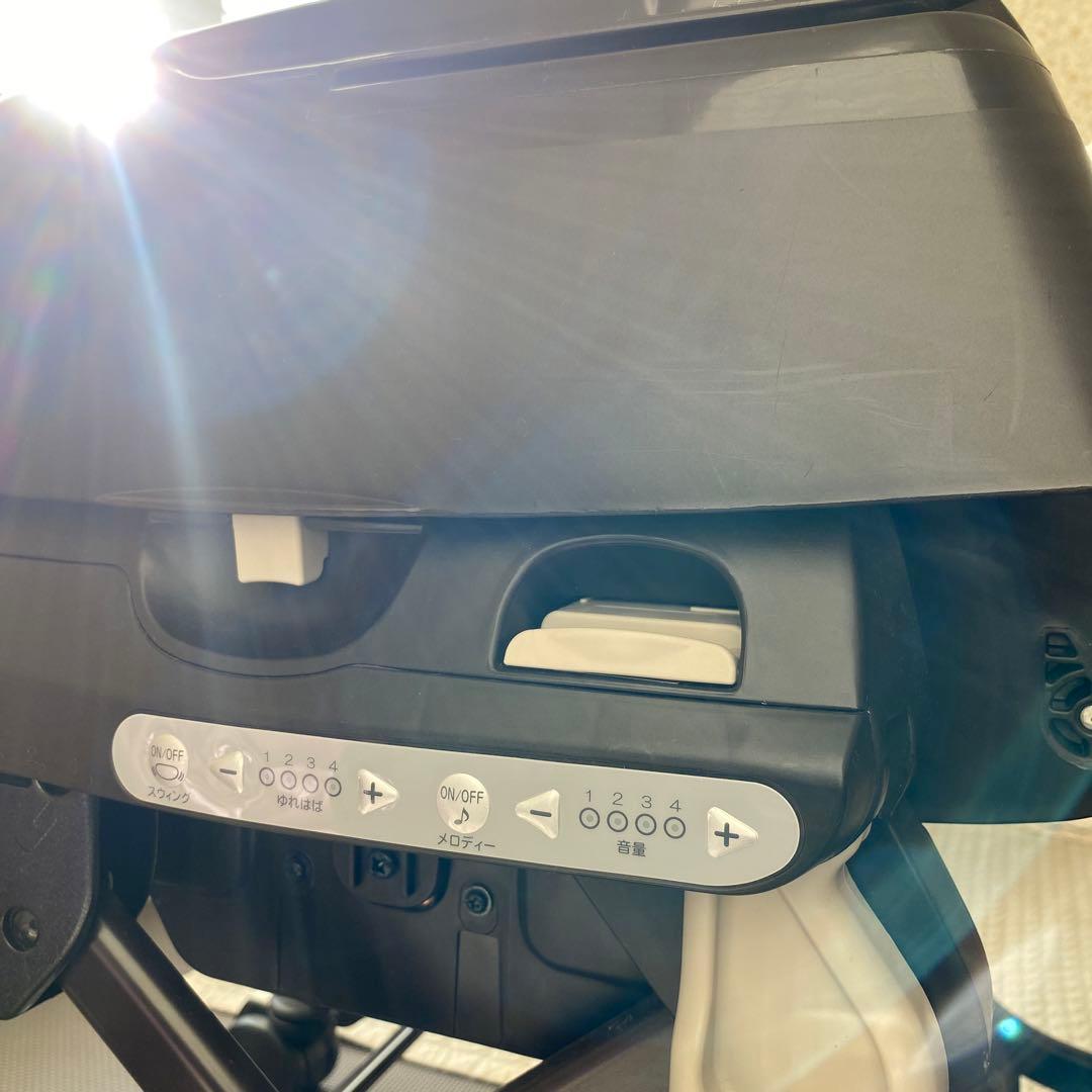 ネムリラ AUTO SWING ミルクティー　コンビ製