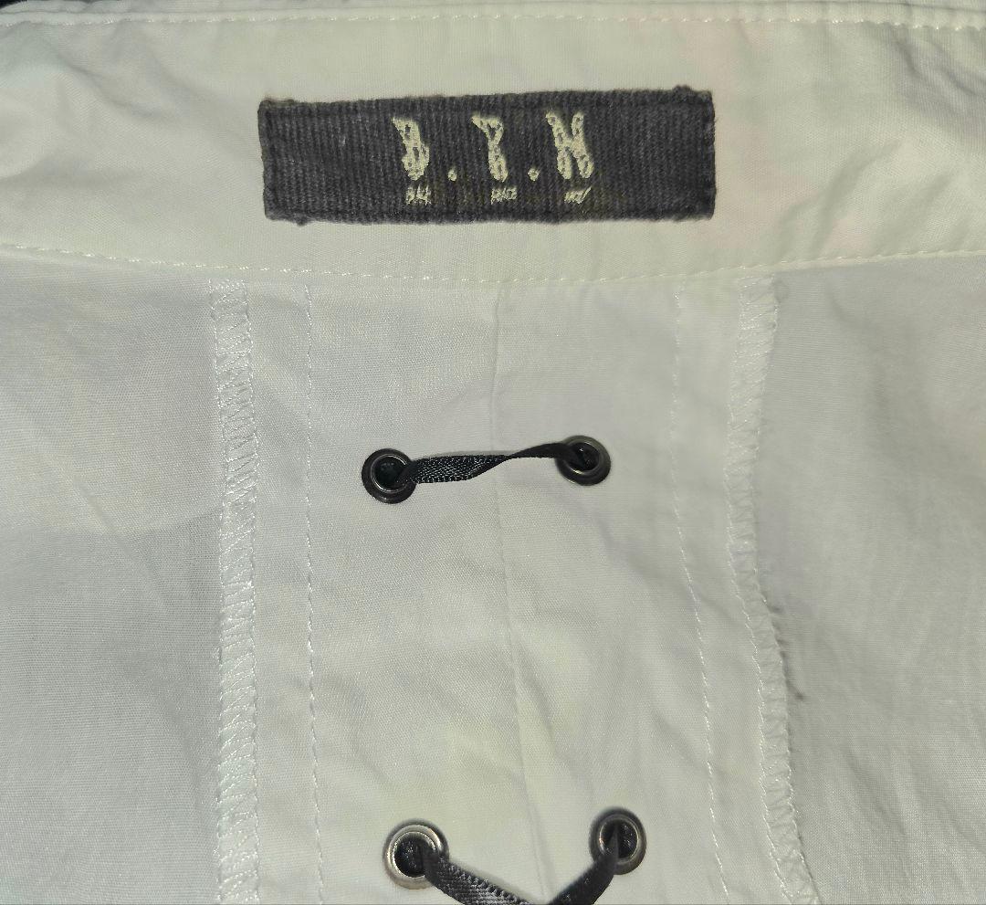 B.P.M バックレースアップ　ワイシャツ　ブラックピースナウ　燕尾