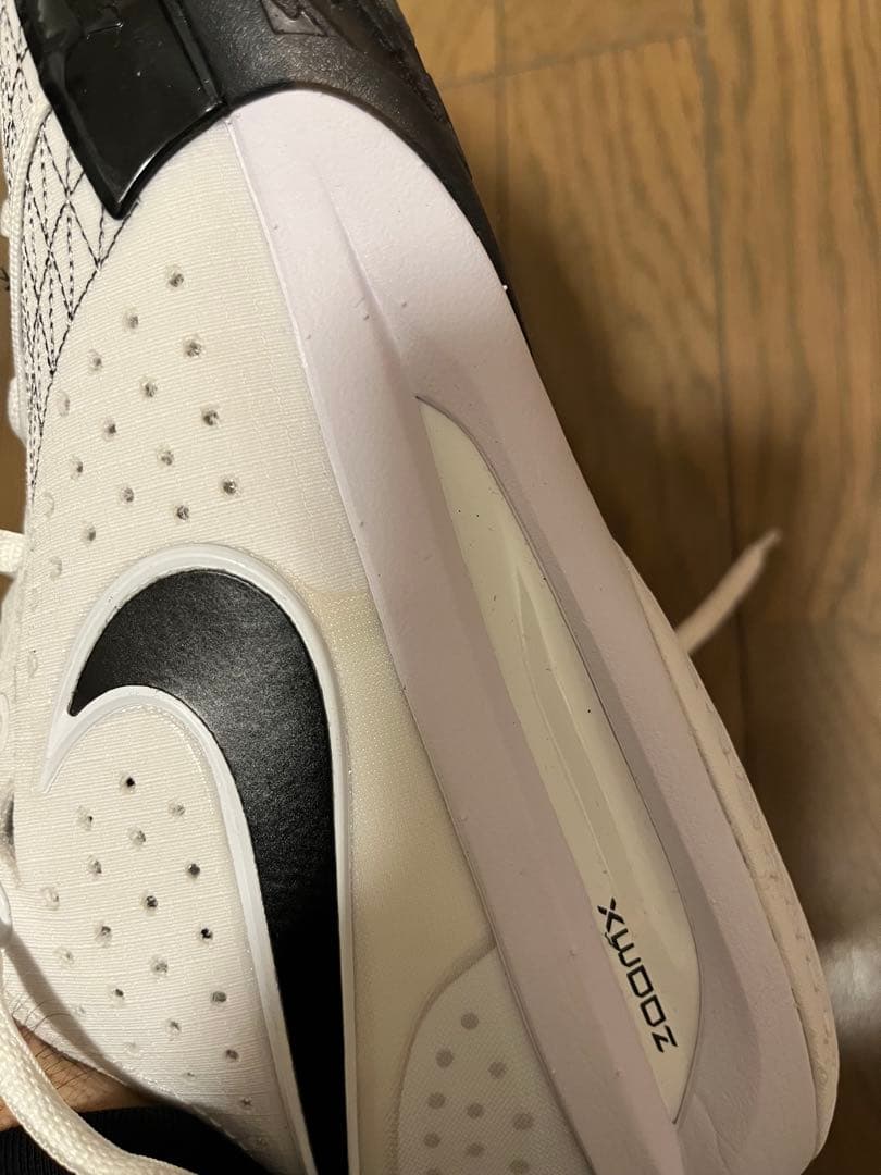 Nike GT 03 ホワイト バスケットボールシューズ