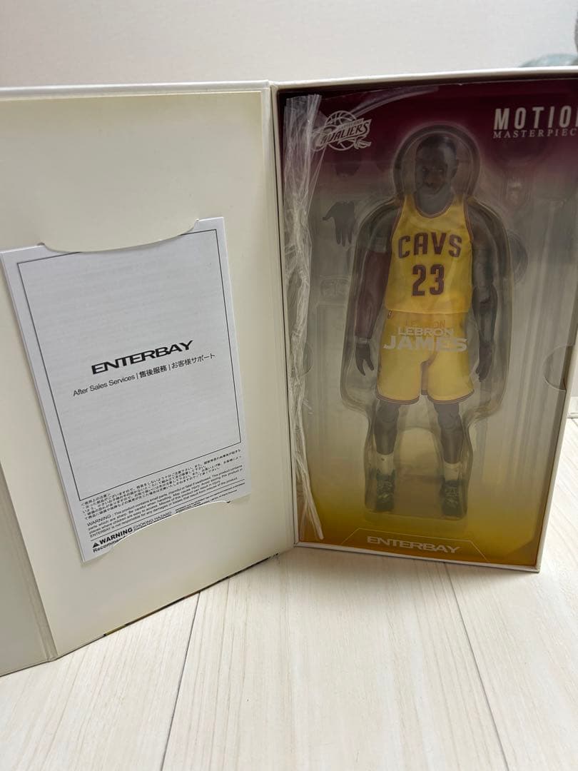 ENTERBAY NBA フィギュア 1/9レブロン・ジェームズ　　正規品
