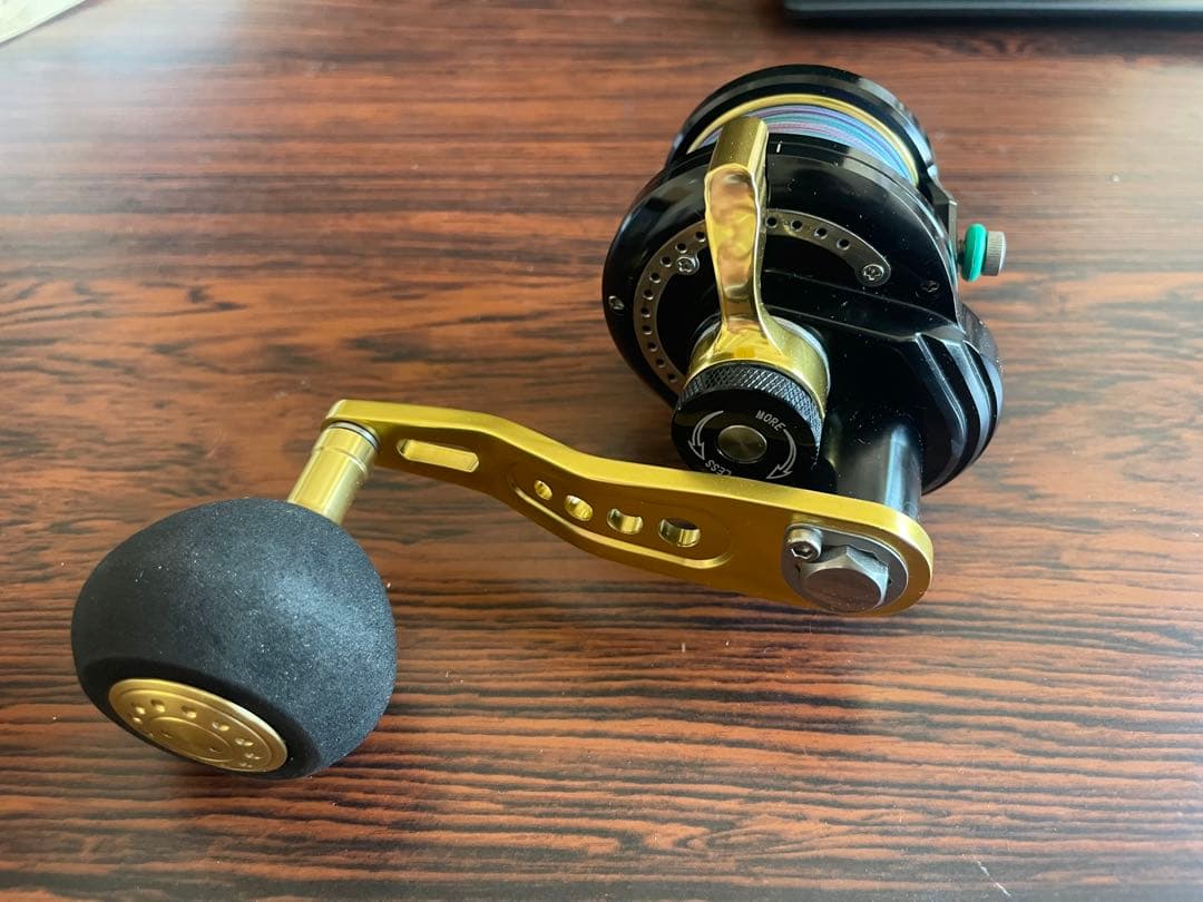 OFFL キャプチャ 30HG ベイトリール mrafix ジガー　ブルーヘブン