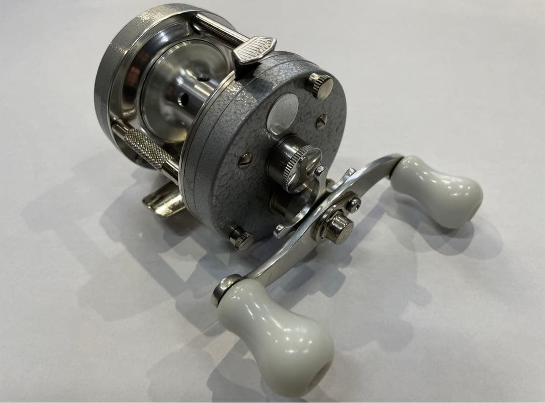 五十鈴 ヘッドハンターズ BC 720 SSS ストーンシルバー