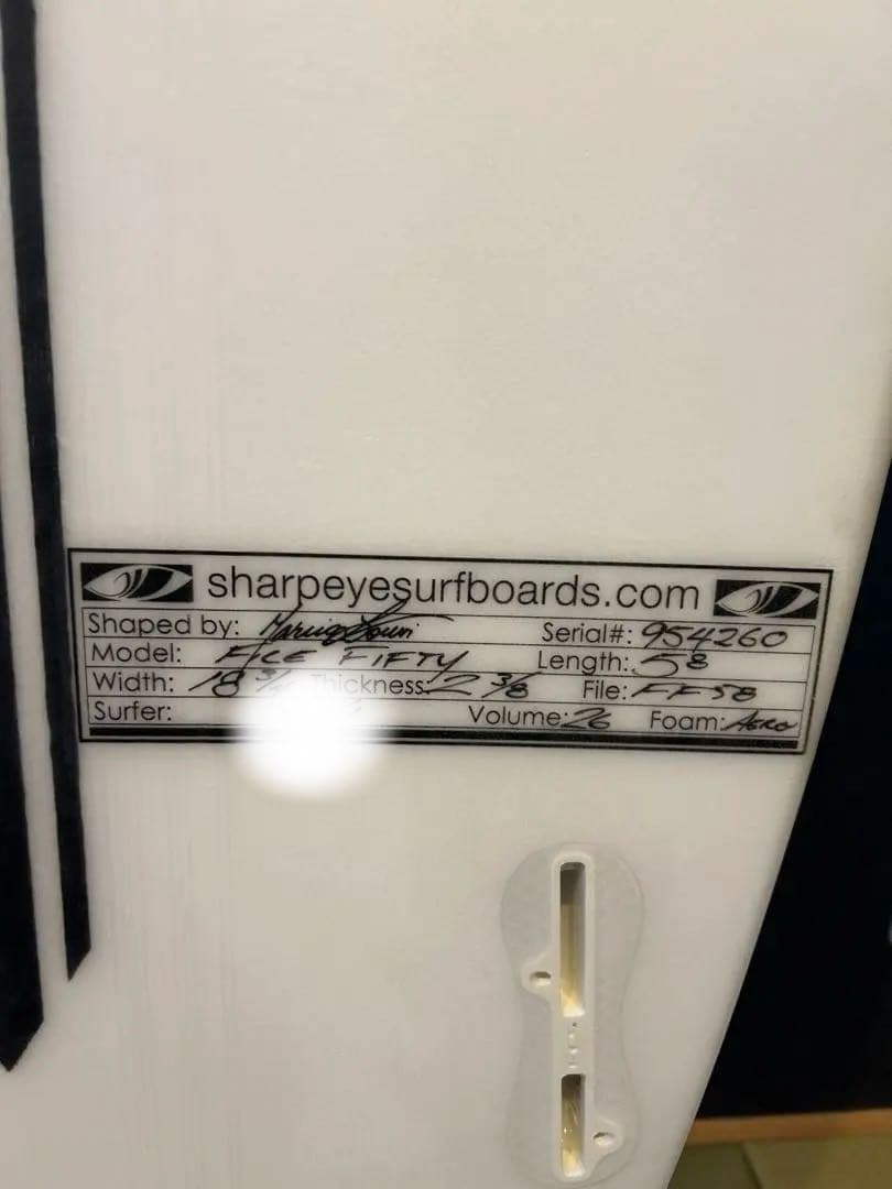 シャープアイサーフボード　File fifty
