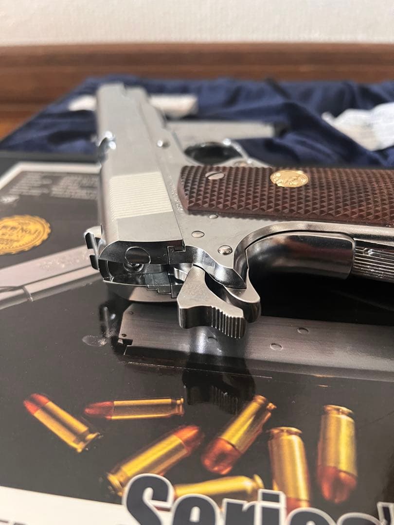 ガスブローバック ガバメント シリーズ’70 ニッケルフィニッシュ 東京マルイ