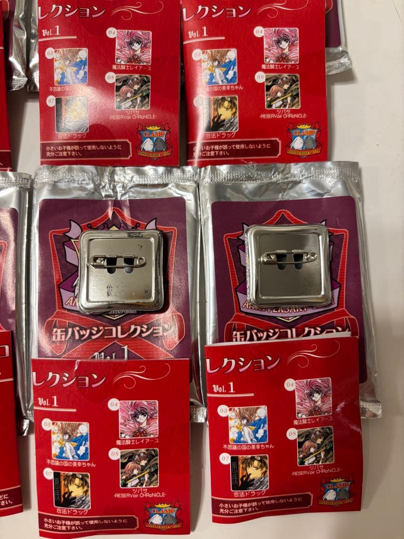 CLAMP ANNIVERSARY 15th 缶バッジコレクション