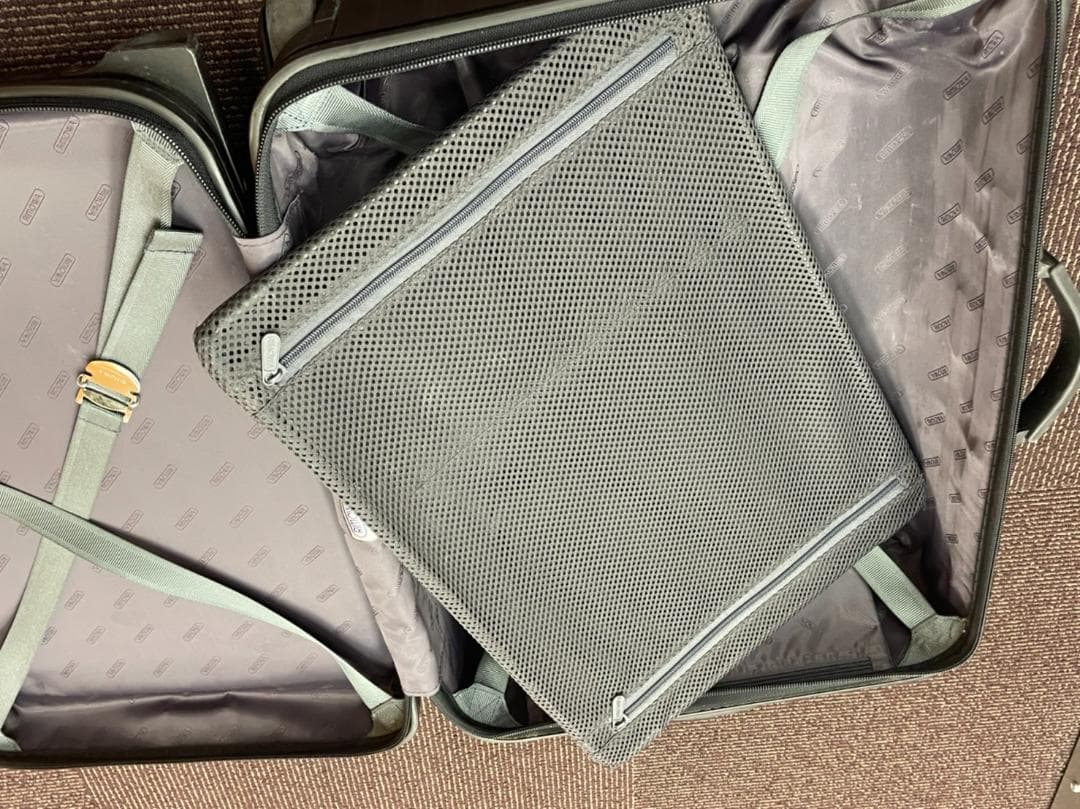 レア　RIMOWA　スーツケース　二輪　サルサ　キャリーケース　機内持ち込み可