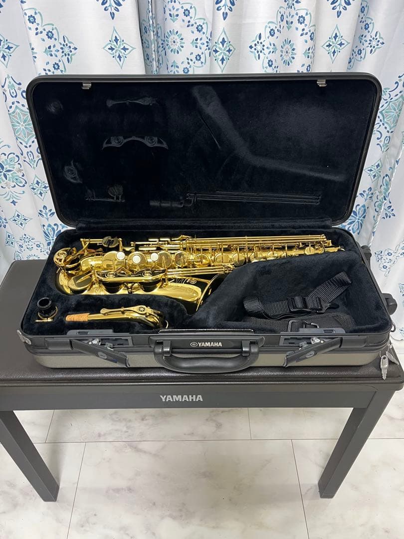 YAMAHA ゴールドサックス ハードケース付き