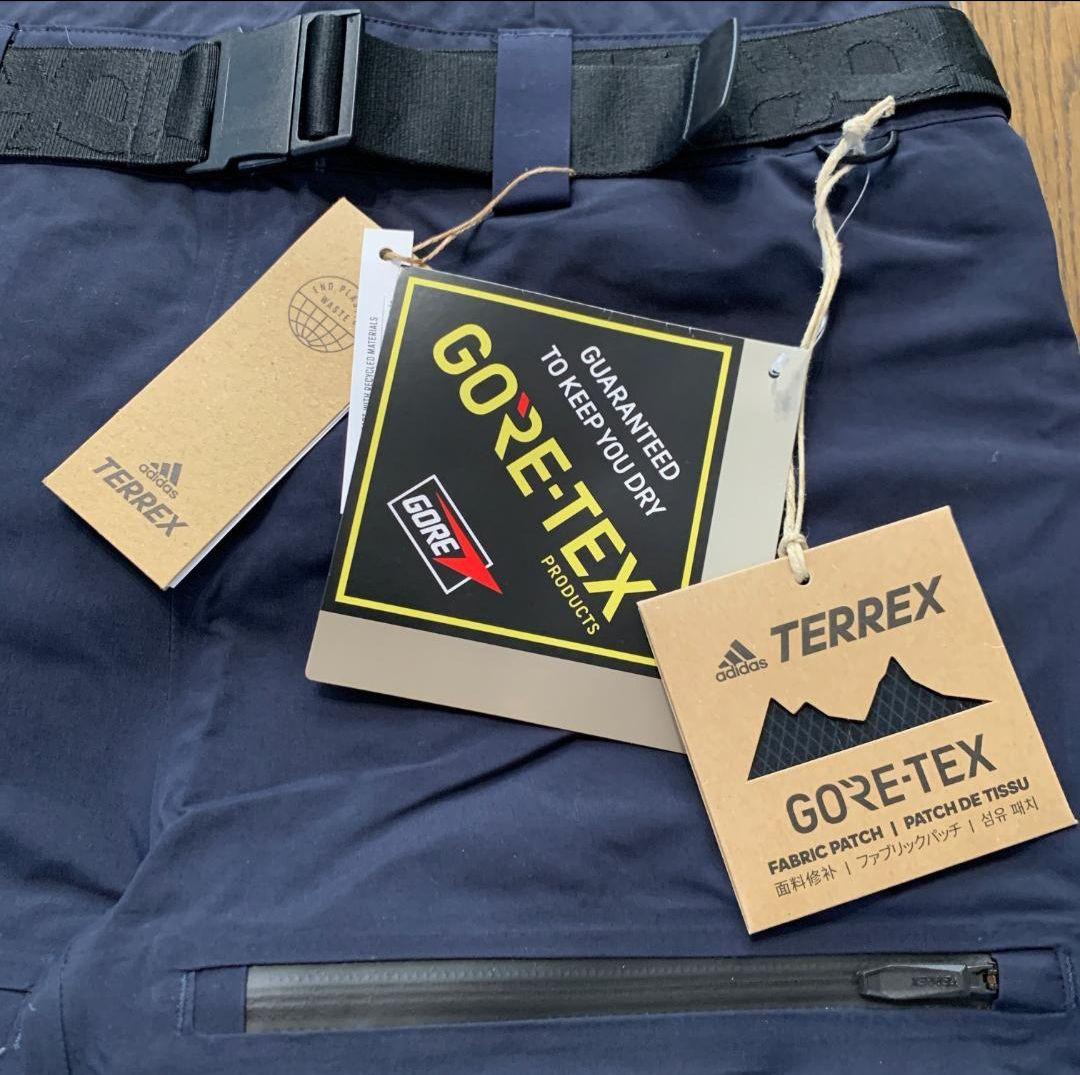2/5値下げ！！アディダス　ビブパンツ　ゴアテックス　スノーボードウェア　M