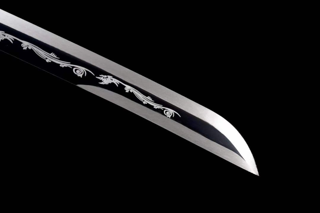 『狂龍繍春刀』古兵器 武具　刀装具　日本刀　模造刀 居合刀