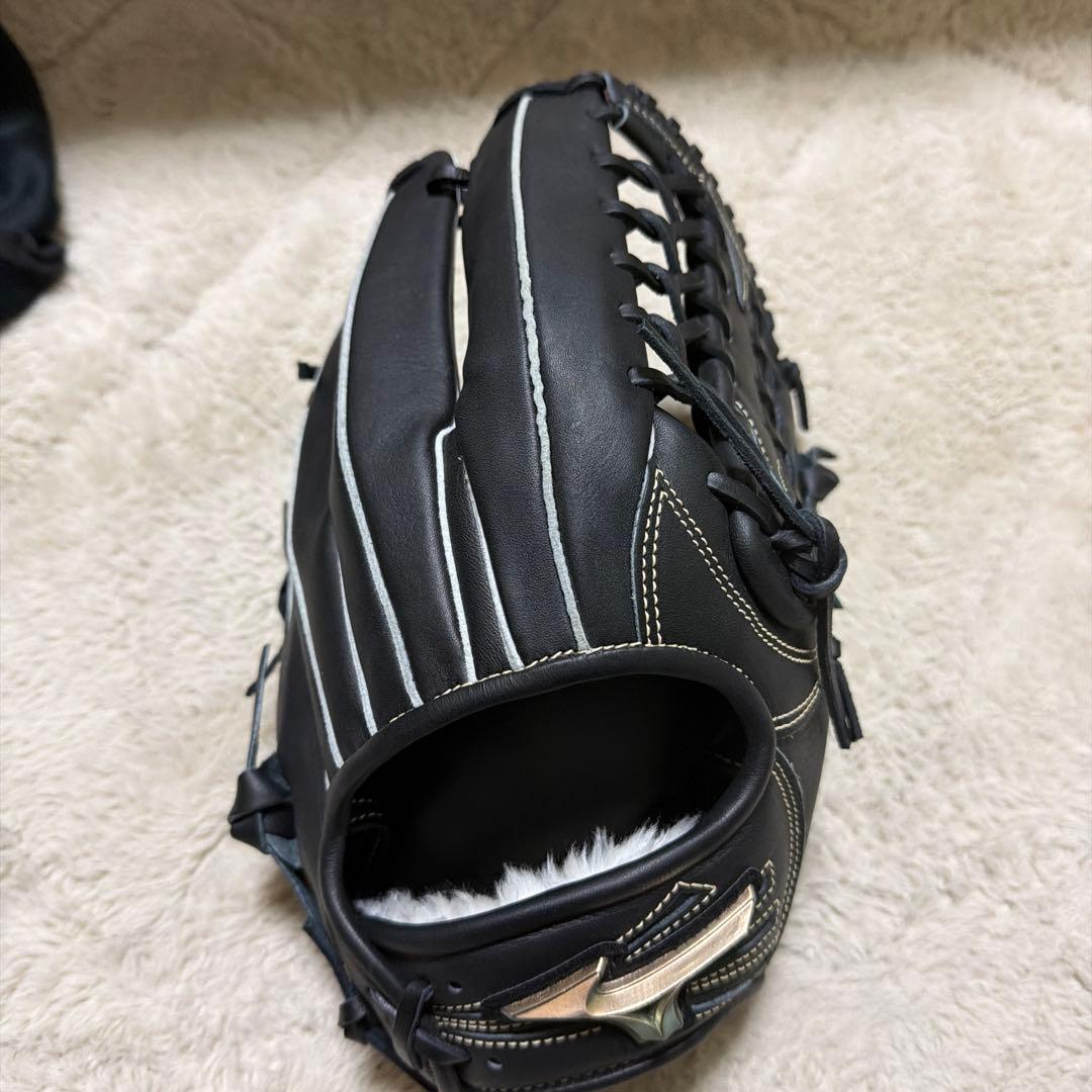 キャット様優先定価2.5万 値下げ⭕️ Mizuno Global Elite