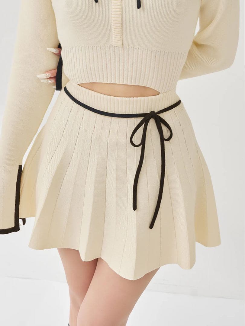 新品タグ ダーリッチ ウエストオープンリボンデザインニットミニワンピース FL