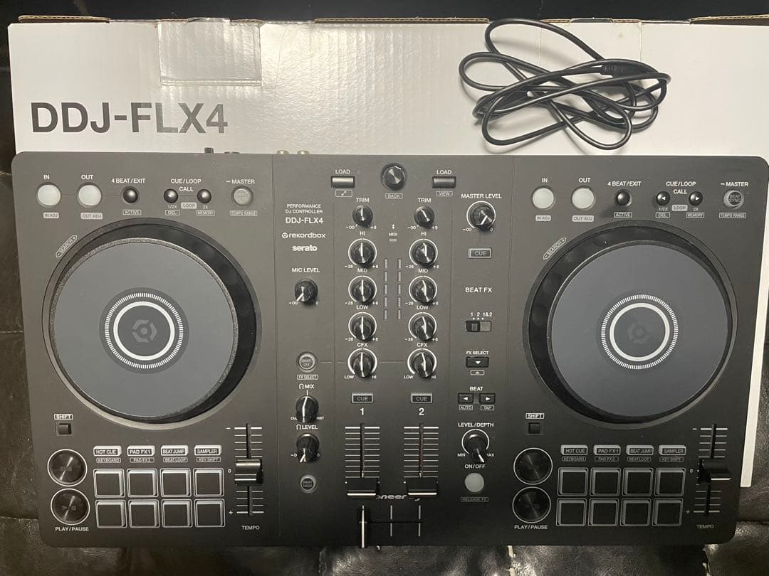DDJ-FLX4 ケーブル＋箱付き