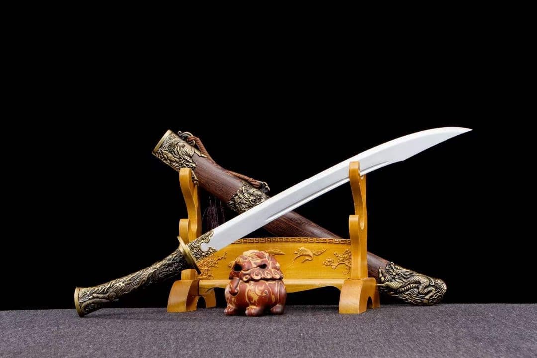 狩麟牛尾刀-高性能マンガン鋼 古兵器 武具　刀装具　日本刀　模造刀 居合刀