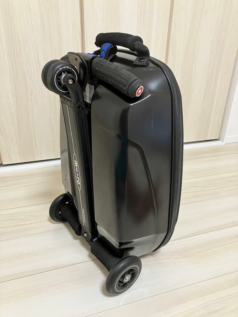 micro laggage マイクロラゲッジ キックボード付きキャリーケース