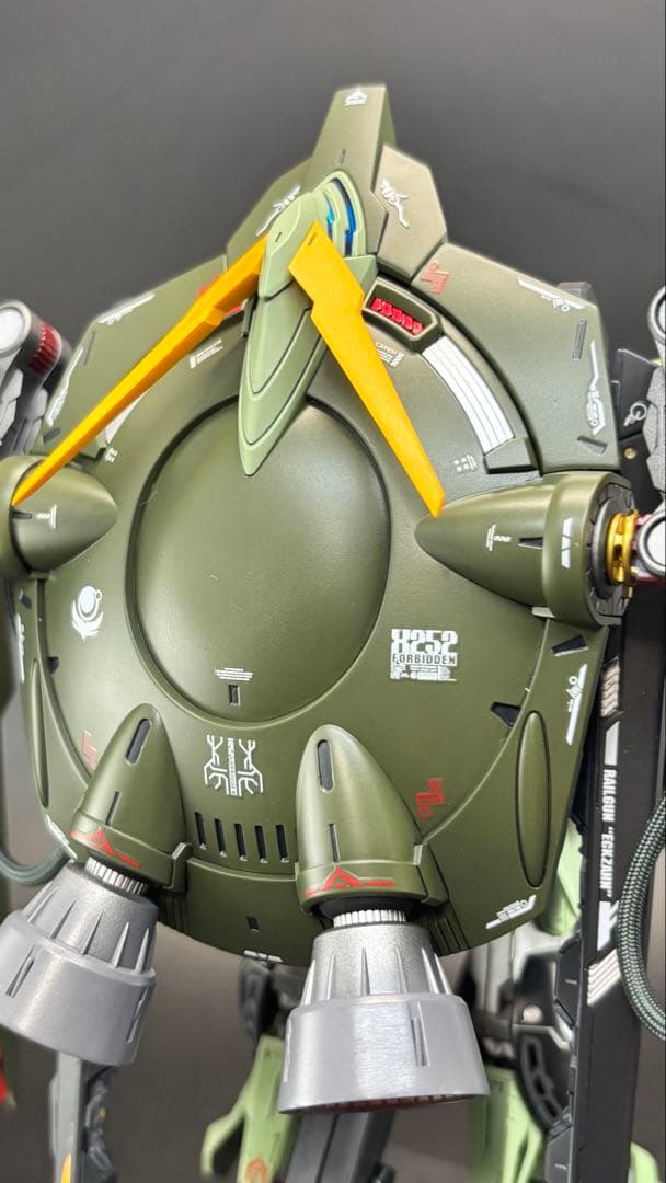 【塗装完成品】FULL MECHANICS 1/100 フォビドゥンガンダム