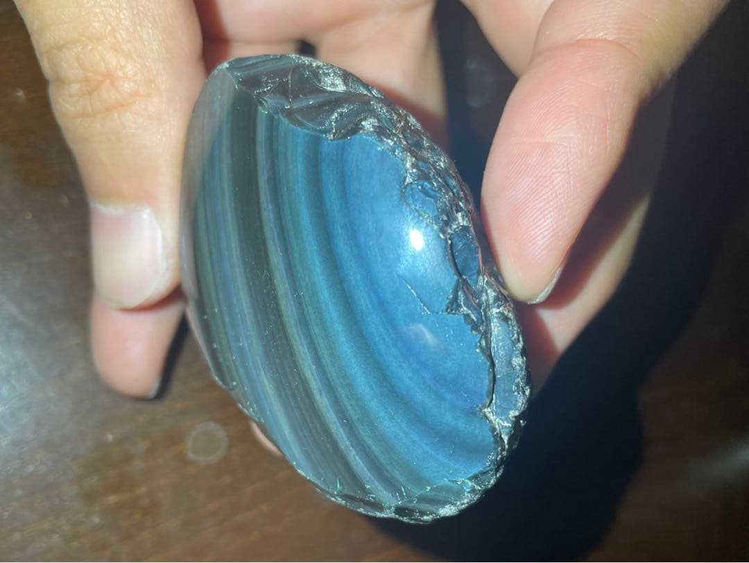 研磨品　十勝石玲瓏特級品　ブルーベースレインボーオブシディアン