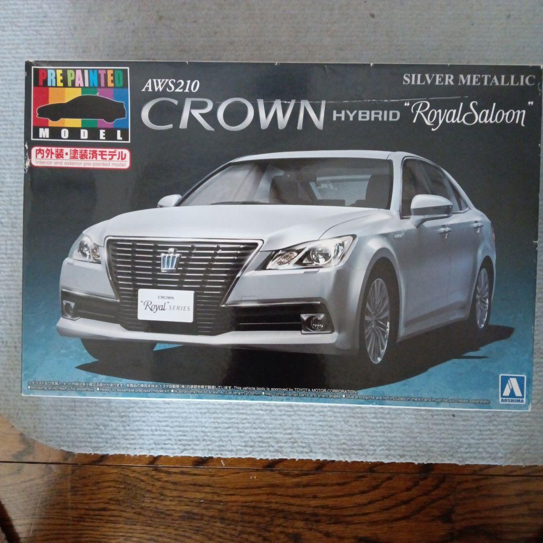 CROWN ' Saloon' 1/24 未組立