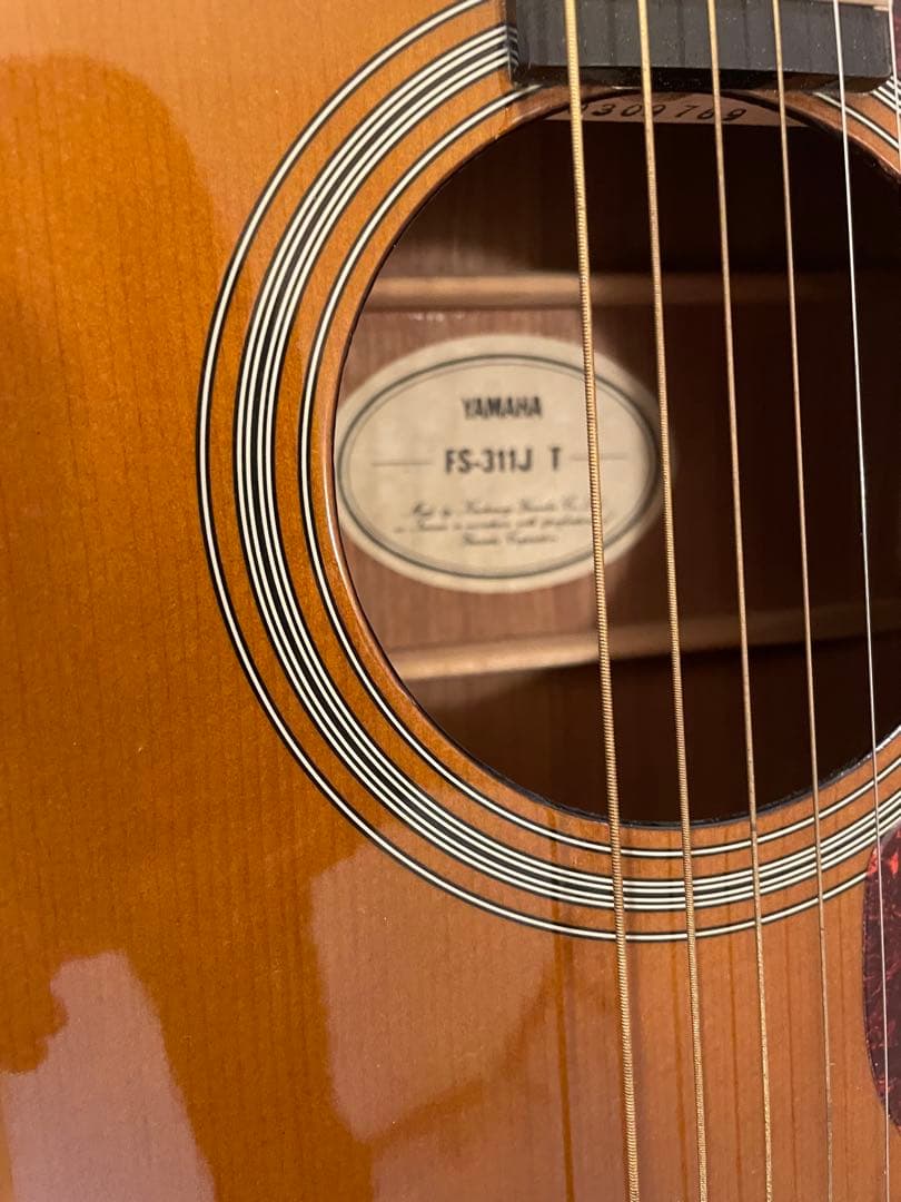 ヤマハ　Yamaha FS-311J T アコースティックギター　（たのメル便）