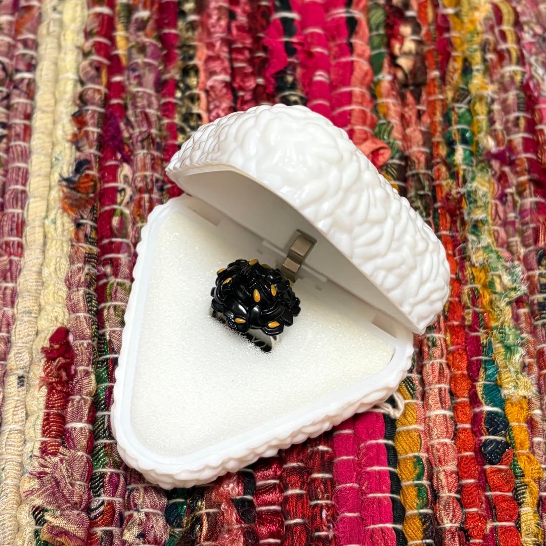 CASIO G-SHOCK DW-5600UBB-1JF 新品未使用箱保証書付き