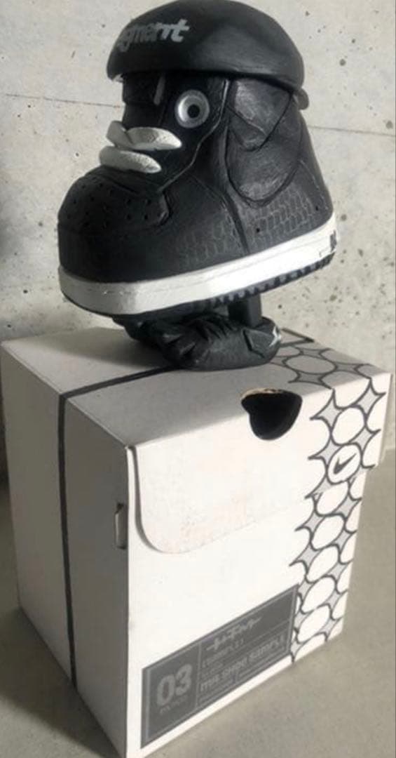NIKE マイケルラウラ Mr.Shoe HTM fragment
