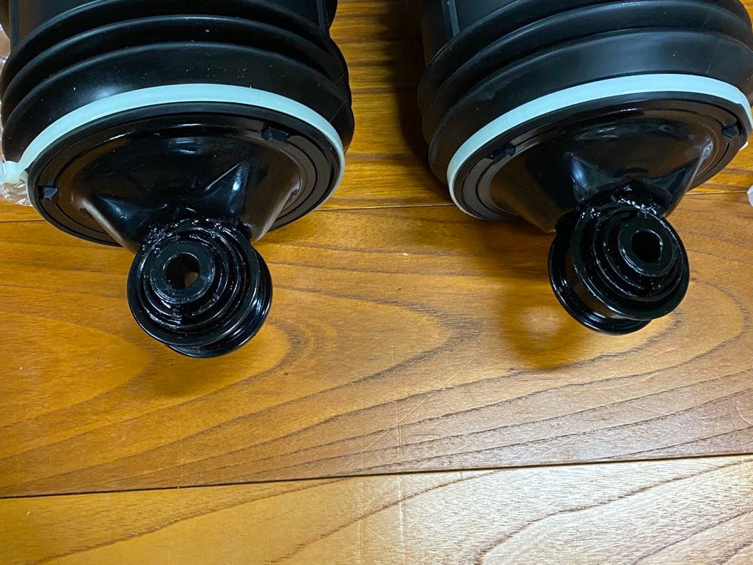 W211 リア エアサス　メルセデス ベンツ