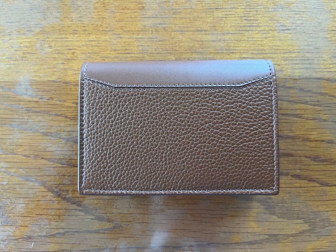 dunhillレザー名刺入れ　23R2512GN251R Harnessブラウン